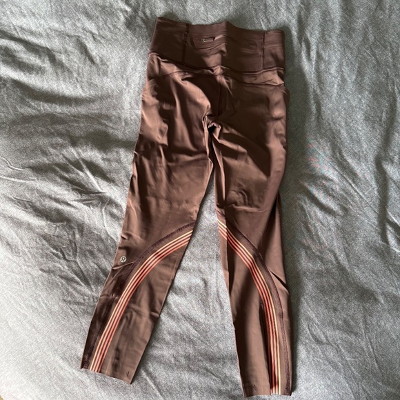 lululemon Speed Limit Crop 23" - Picture 2 of 4